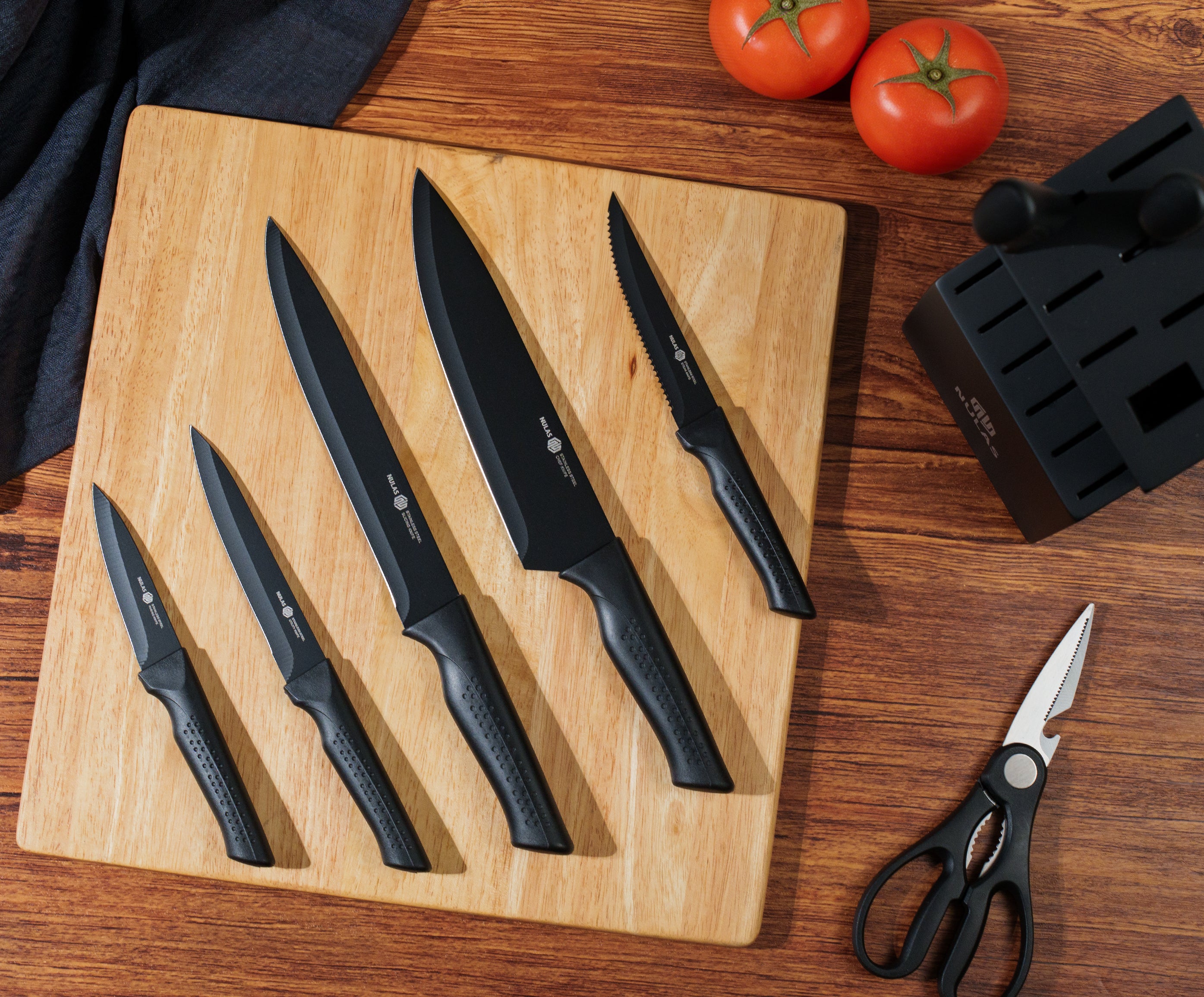 NULAS Knife Set, 15 Pcs Kitchen Knife Set with Block Self Sharpening, Dishwasher Safe, 6 Steak Knives, Anti-slip handle, Black